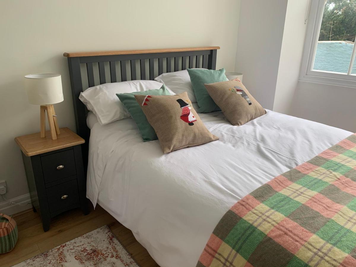 Beautiful Flat With Harbour Views Tenby Exterior foto
